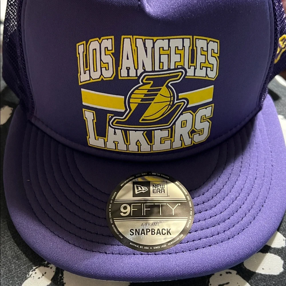 NWT New Era Los Angeles Lakers SnapBack Hat